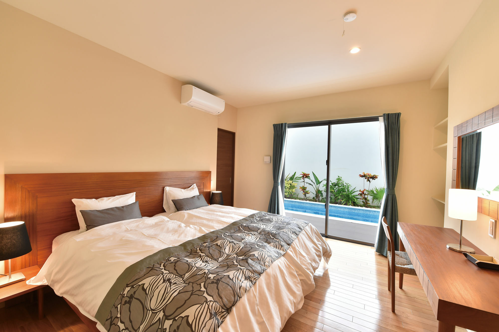 Feliz Villa Suite Miyakojima Ueno Экстерьер фото